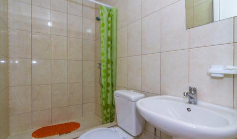 Трехместный. Мини-гостиница Алые Паруса, Новомихайловский