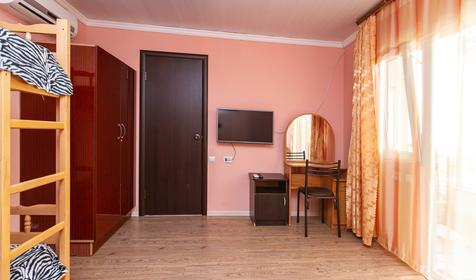 Четырехместный стандарт. Гостевой дом Морская соната, Сочи, Лазаревское