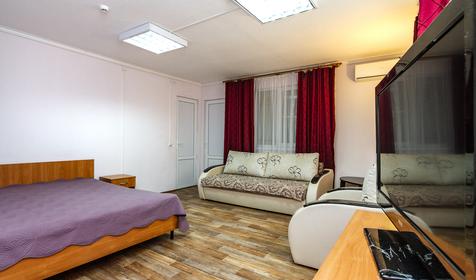 Трехместный с удобствами повышенной комфортности. База отдыха Водолей, Туапсе, Бухта Инал