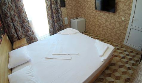 Двухместный полулюкс с балконом