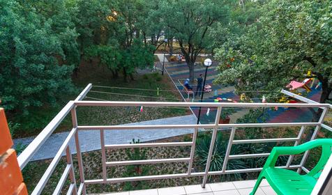 Четырехместный с балконом. Гостевой дом Афродита, Геленджик, Голубая бухта