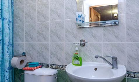 Четырехместный с балконом. Гостевой дом Афродита, Геленджик, Голубая бухта