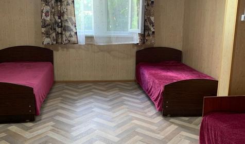 Трехместный домик