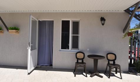 Гостевой дом Киви, Ейск, Должанская