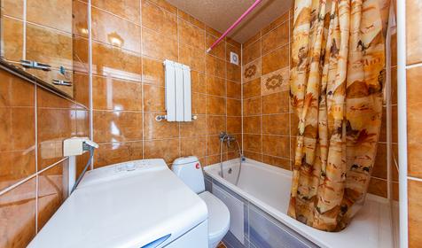 Трехместный с кухней и ванной комнатой. Дом комфорта и уюта, Южная Озереевка