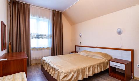 1 категории двухкомнатный двухместный. Пансионат Моряк. Новороссийск, Абрау-Дюрсо