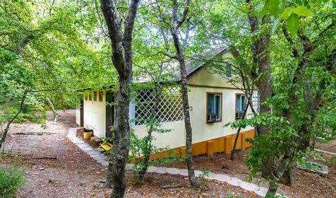 3 категории двухкомнатный трехместный. Пансионат Моряк. Новороссийск, Абрау-Дюрсо