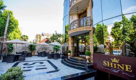  Shine House (Шайн Хаус)