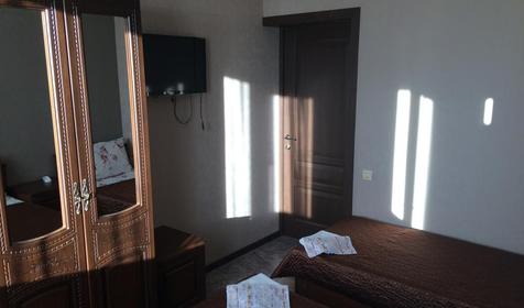  Даниэль, Адлер