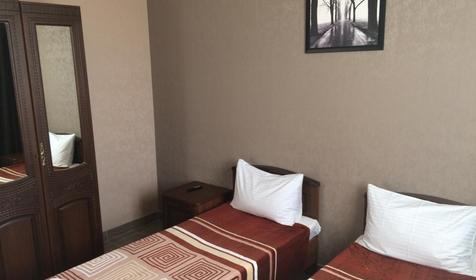  Даниэль, Адлер