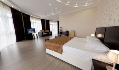  Люкс двухместный (вид на море)