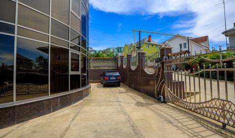  Encino (Энсино), Адлер