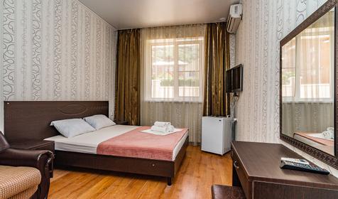 Двухместный с доп.местом. Гостевой дом Посейдон, Туапсе, Джубга