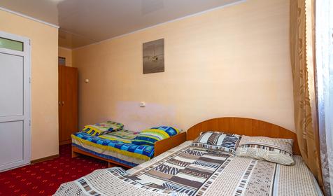 Трехместный полулюкс. Частный пансион Сосны, Геленджик, Джанхот