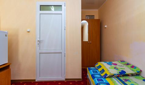 Трехместный полулюкс. Частный пансион Сосны, Геленджик, Джанхот