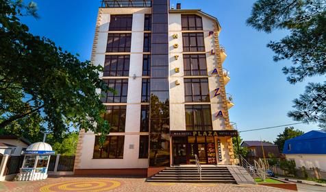 Отель Плаза, Геленджик