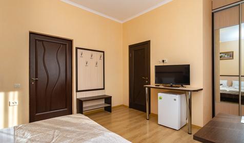 Стандарт. Гостевой дом Ишим, Геленджик, Голубая Бухта