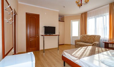 Комфорт. Гостевой дом Ишим, Геленджик, Голубая Бухта