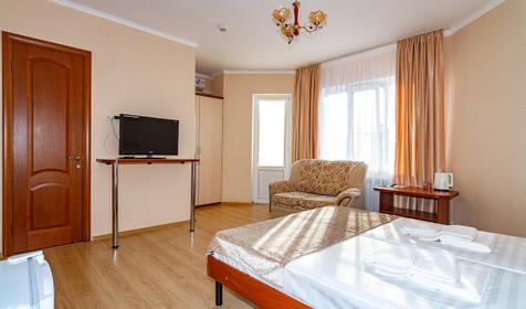 Комфорт. Гостевой дом Ишим, Геленджик, Голубая Бухта