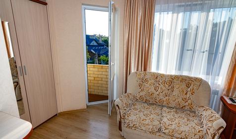 Комфорт. Гостевой дом Ишим, Геленджик, Голубая Бухта