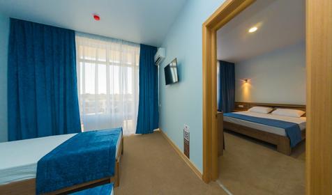  Семейный четырехместный двухкомнатный