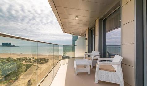  Люкс двухместный двухкомнатный (с видом на море)