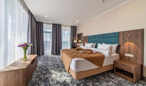 Апартаменты четырехместные (с террасой)