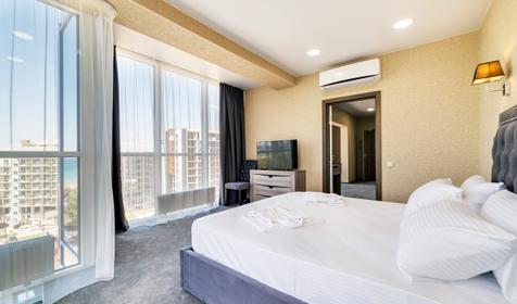  Deluxe четырехместный трехкомнатный