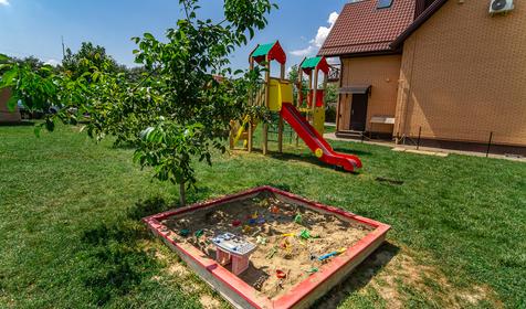 Клуб загородного отдыха Пикник Клаб, ст. Динская, с. Красносельское