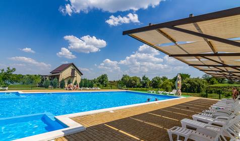 Клуб загородного отдыха Пикник Клаб, ст. Динская, с. Красносельское