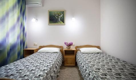 Семейный четырехместный