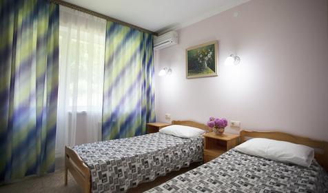 Семейный четырехместный