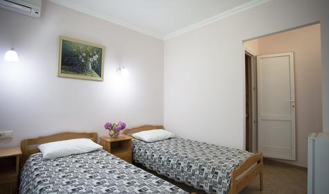 Семейный четырехместный