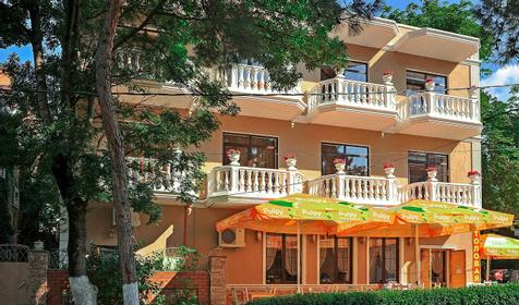 Отель Камелот, Геленджик