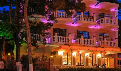 Отель Камелот, Геленджик