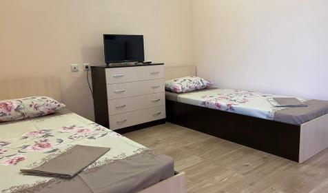 Четырехместный двухкомнатный 2 этаж