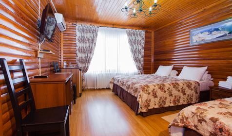 Трехместный