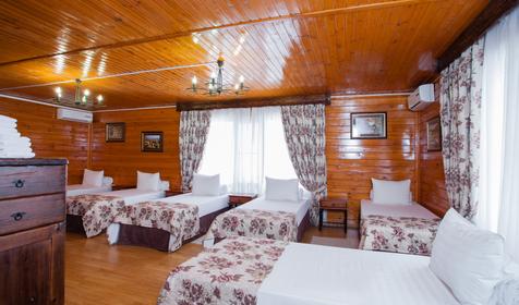 Восьмиместный