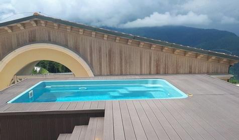 Улучшенный четырехместный трехкомнатный с двумя спальнями и гостиной