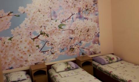 Трехместный, трехэтажный дом