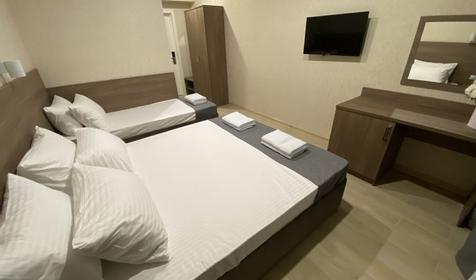 Стандарт трехместный (с балконом)