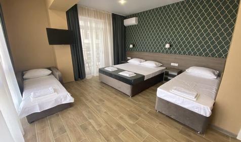 Студио четырехместный (с балконом)