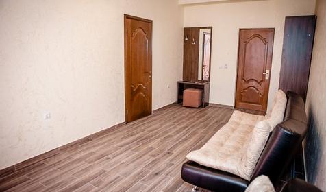 Люкс пятиместный двухкомнатный