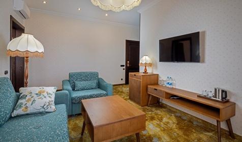 Люкс четырехместный двухкомнатный