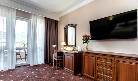 Джуниор сьют двухместный