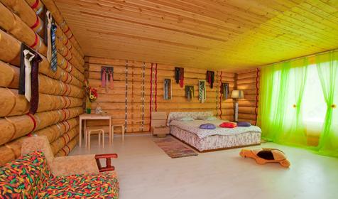 Деревянный домик (сруб, до 25 человек)