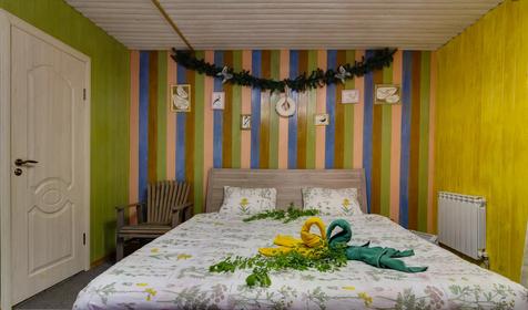 Домик в лесу (до 20 человек)