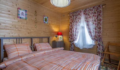 Домик в лесу (до 20 человек)