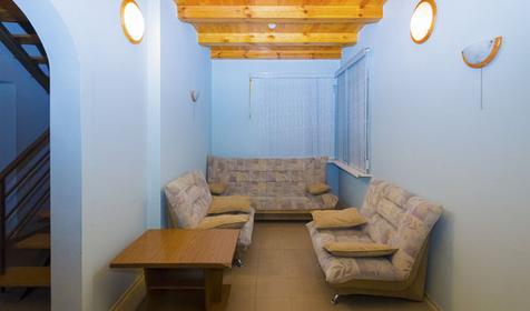 Апартамент восьмиместный двухэтажный