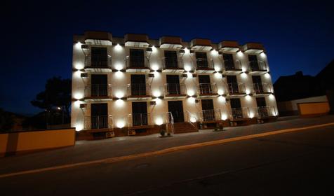 Гостевой дом Villa Valeri (Вилла Валери) (Вилла Валери), Геленджик, Кабардинка